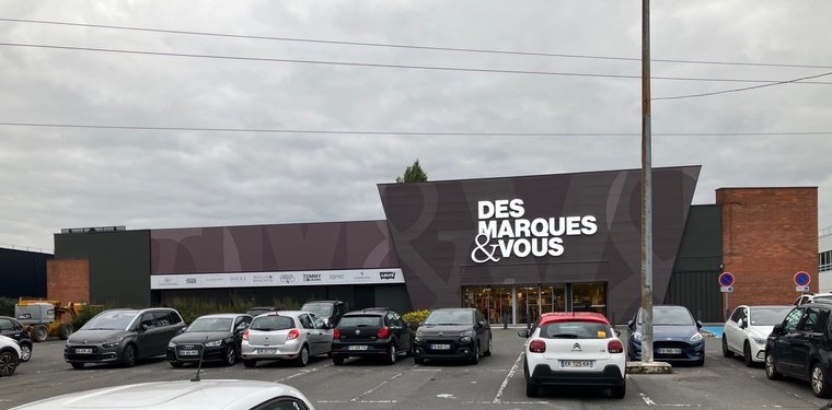 DES MARQUES & VOUS ENGLOS