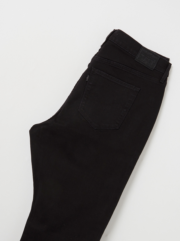 LEVI'S Jean 724 High-rise Slim Straight, Hypersoft Levis Night Is Black Photo principale