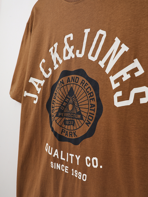 JACK AND JONES Tee-shirt + Fit, Grand Logo Camel Photo principale
