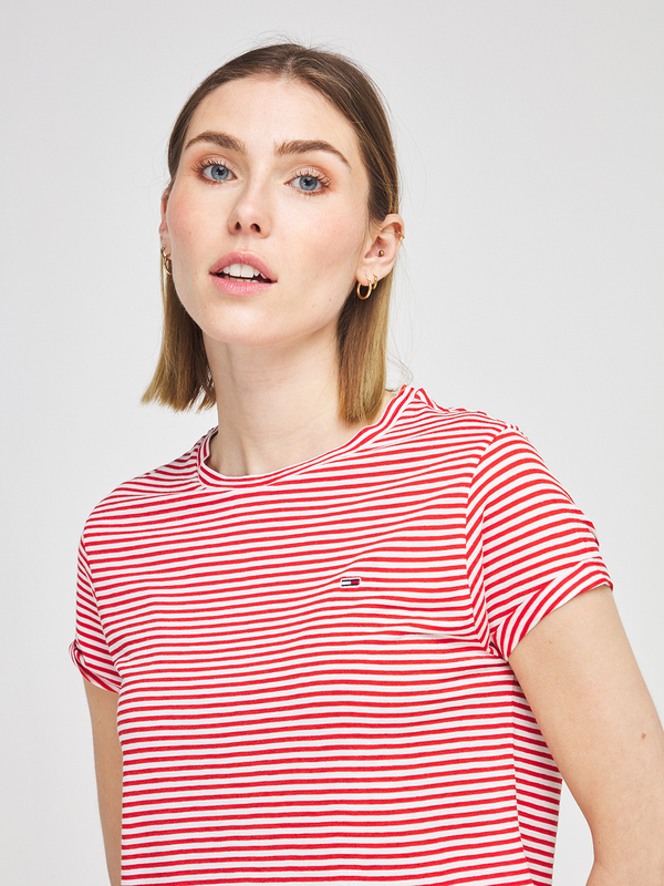 TOMMY JEANS Tee-shirt Cropped Fines Rayures Rouge Photo principale
