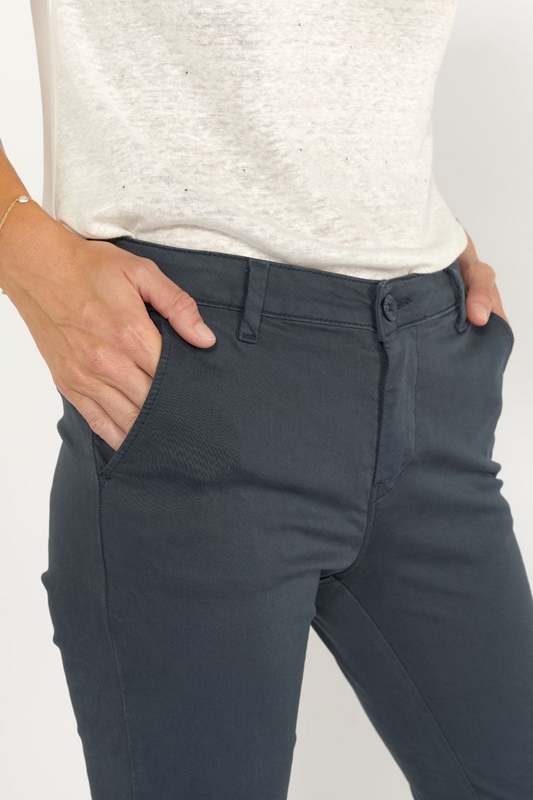 LE TEMPS DES CERISES Pantalon Avec Ceinture  Nouer Bleu marine Photo principale