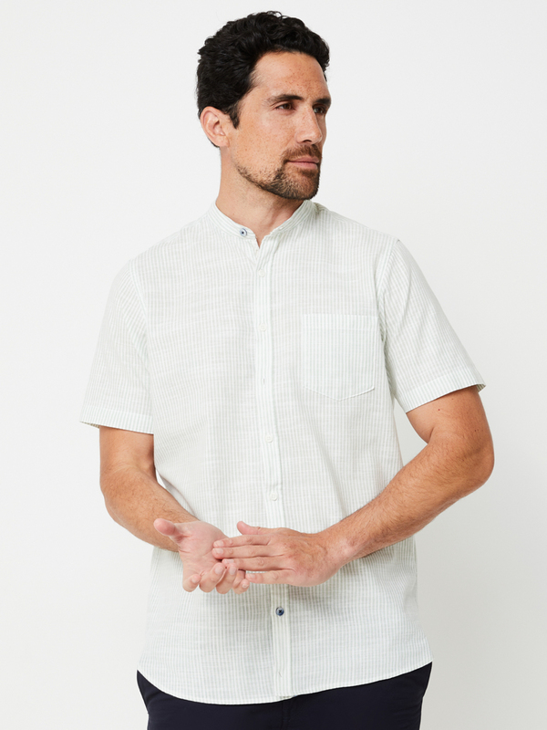 BASEFIELD Chemise Manches Courtes  Rayures, Col Officier, Modern Fit Vert Photo principale