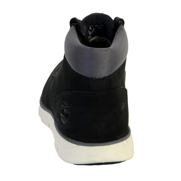 TIMBERLAND Chaussure Timberland A146q Chukka Leather Black Noir