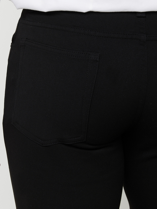 CHARLES DE SEYNE Pantalon 5 Poches En Tissu Souple Et Fluide Noir Photo principale