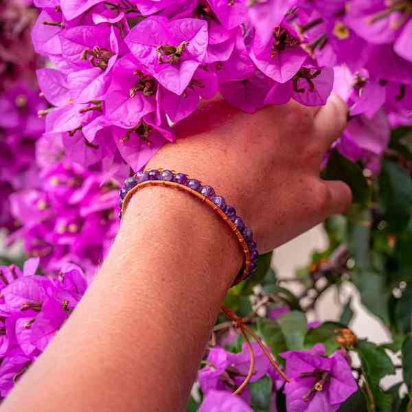 SLOYA Bracelet Facelia En Pierres Amthyste Et Cuir Vritable Violet Photo principale