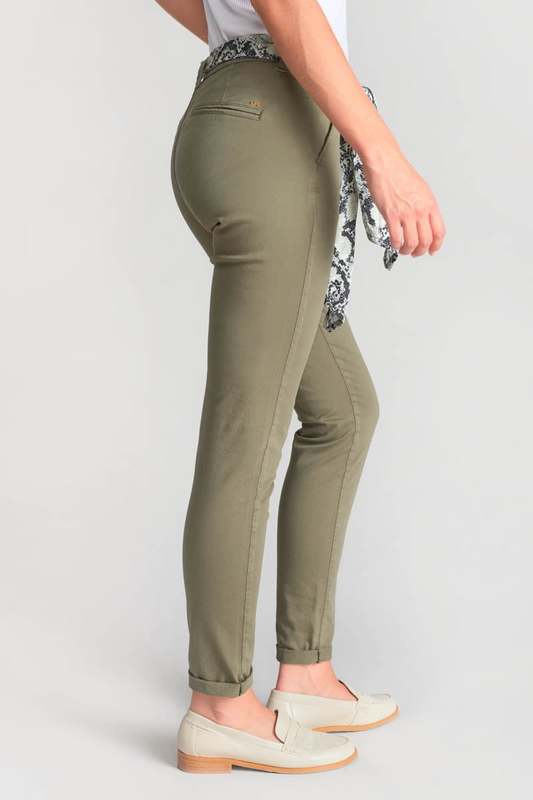 LE TEMPS DES CERISES Pantalon Chino Uni Avec Ceinture En Foulard  Imprim Python Vert Photo principale