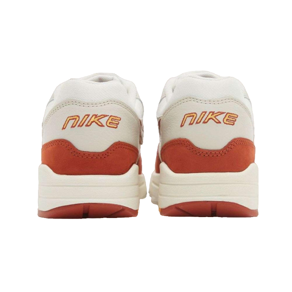 NIKE Baskets Nike Air Max 1 Rugged Marron / Blanc Photo principale